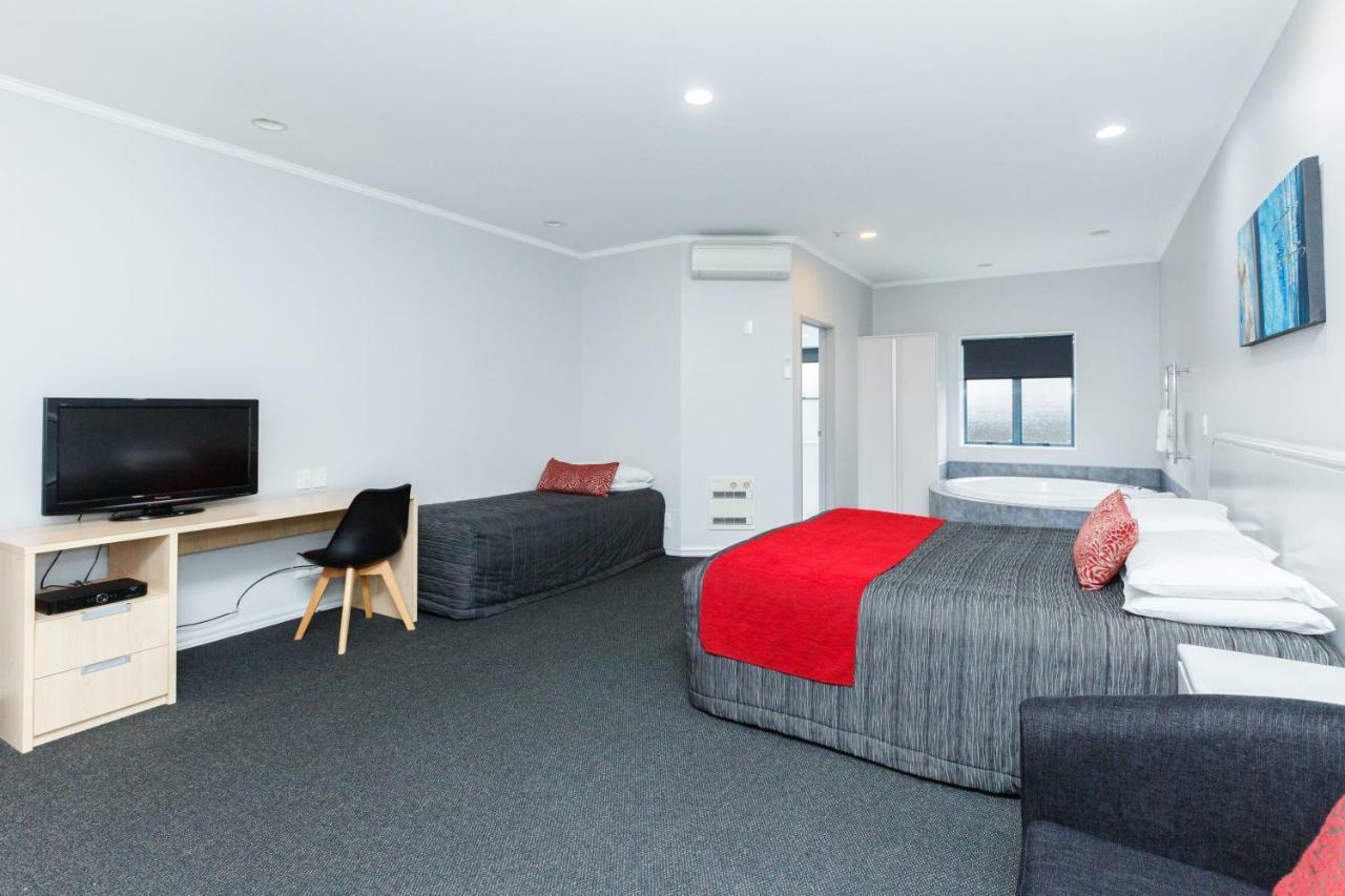 Aubyn Court Spa Motel Palmerston North Esterno foto