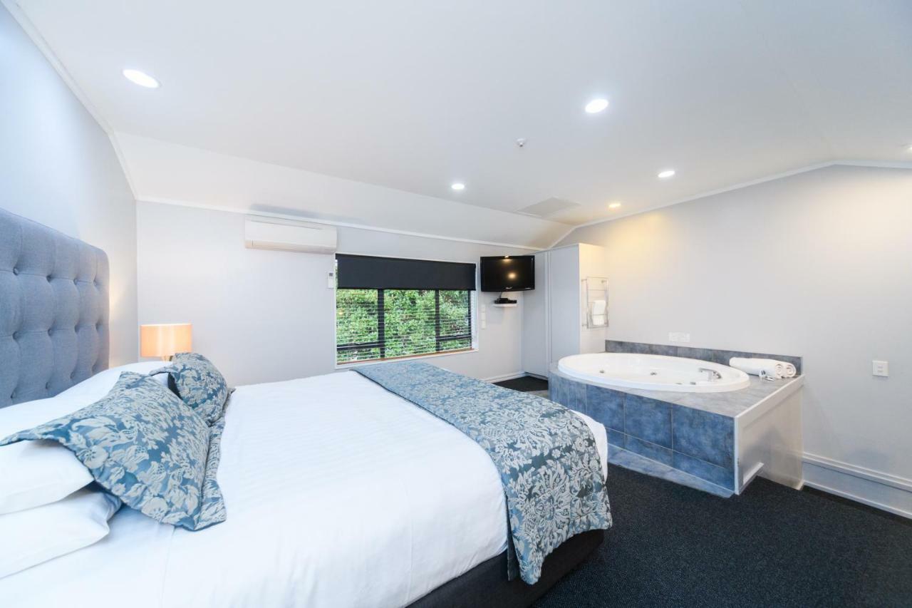 Aubyn Court Spa Motel Palmerston North Esterno foto