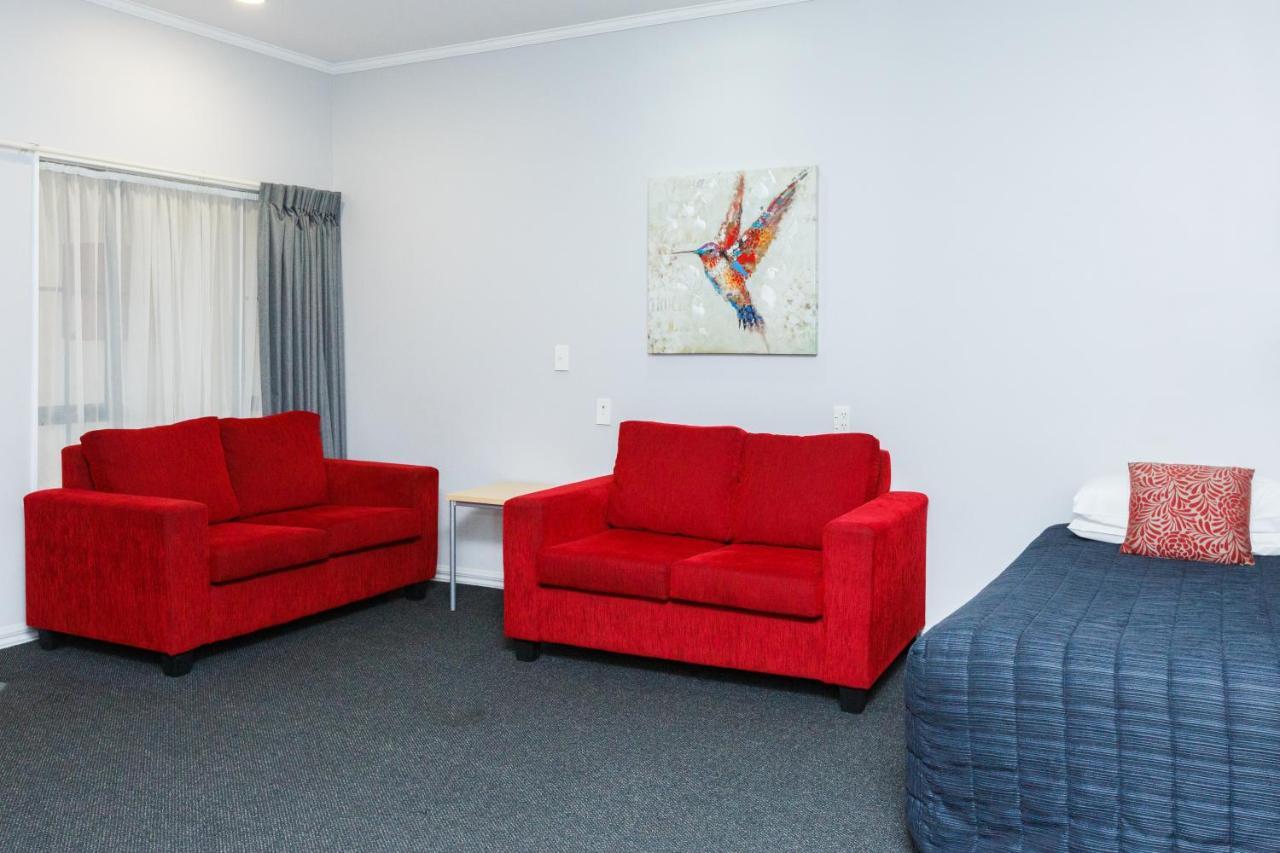 Aubyn Court Spa Motel Palmerston North Esterno foto