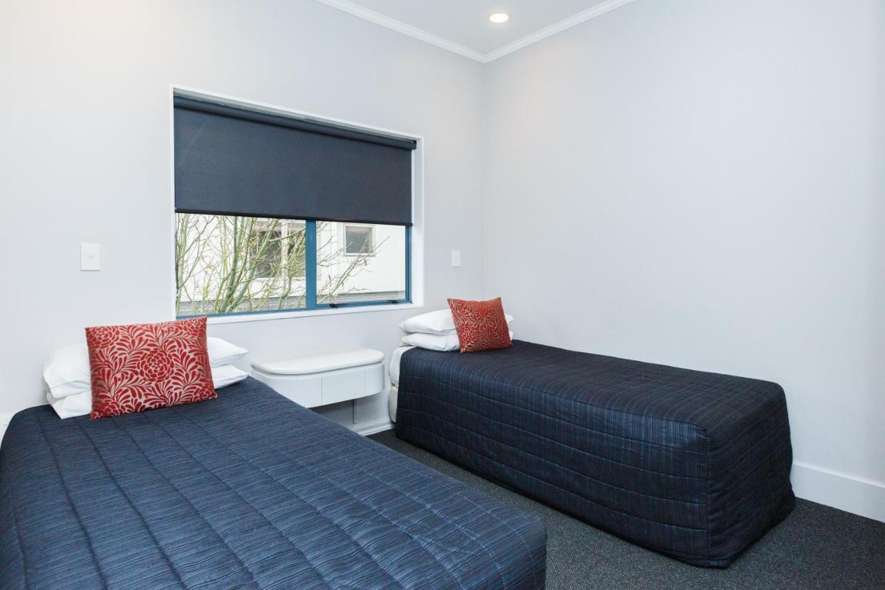 Aubyn Court Spa Motel Palmerston North Esterno foto